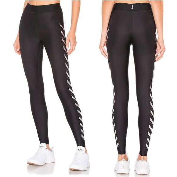 Ultracor Ultra Chevron Pixelate Leggings Black Mid Rise Athleisure Sports Size S - Picture 1 of 10